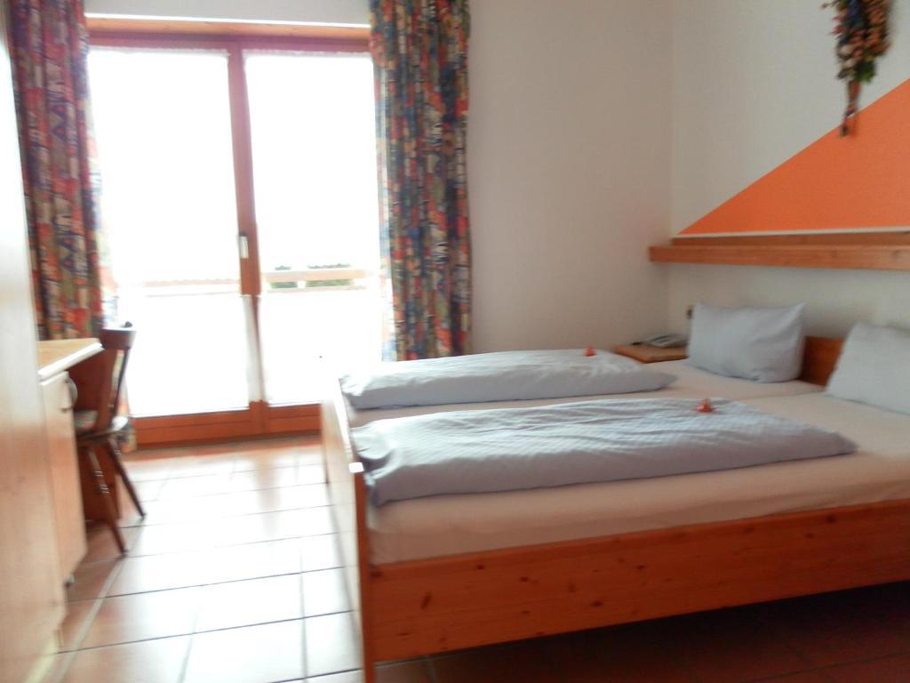 Landgasthof Asum Dasing Habitación foto